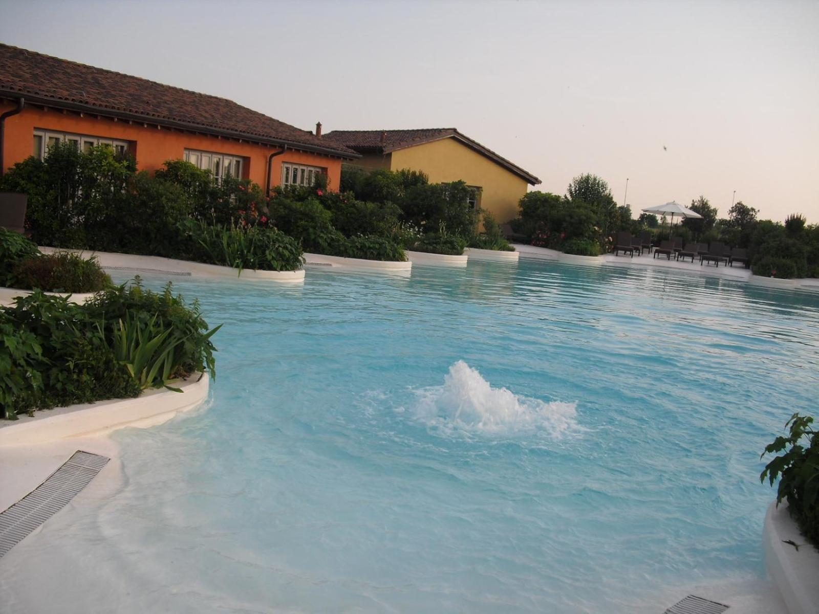 Joia Hotel & Luxury Apartments Rta Brusaporto Ngoại thất bức ảnh